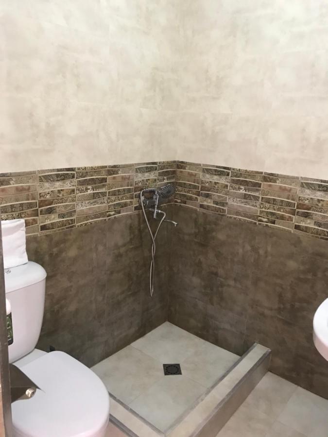 Waterfall كازباجي المظهر الخارجي الصورة